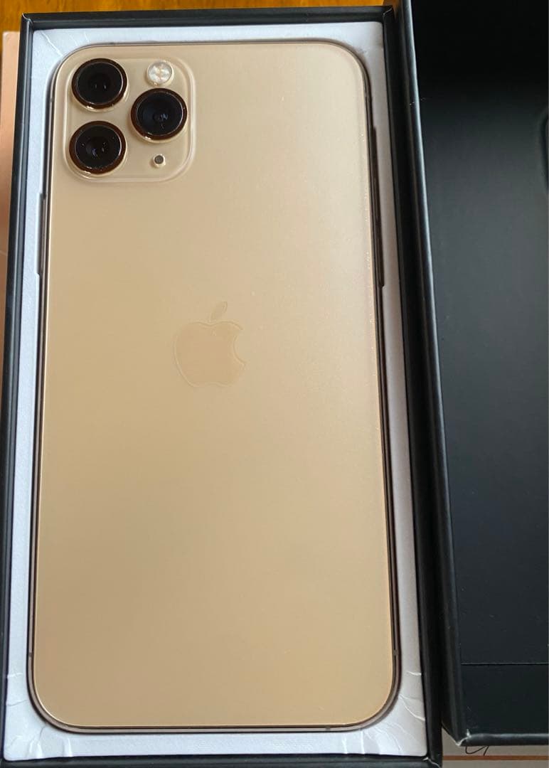 【美品】iPhone11pro 256GB SIMフリー　ゴールド