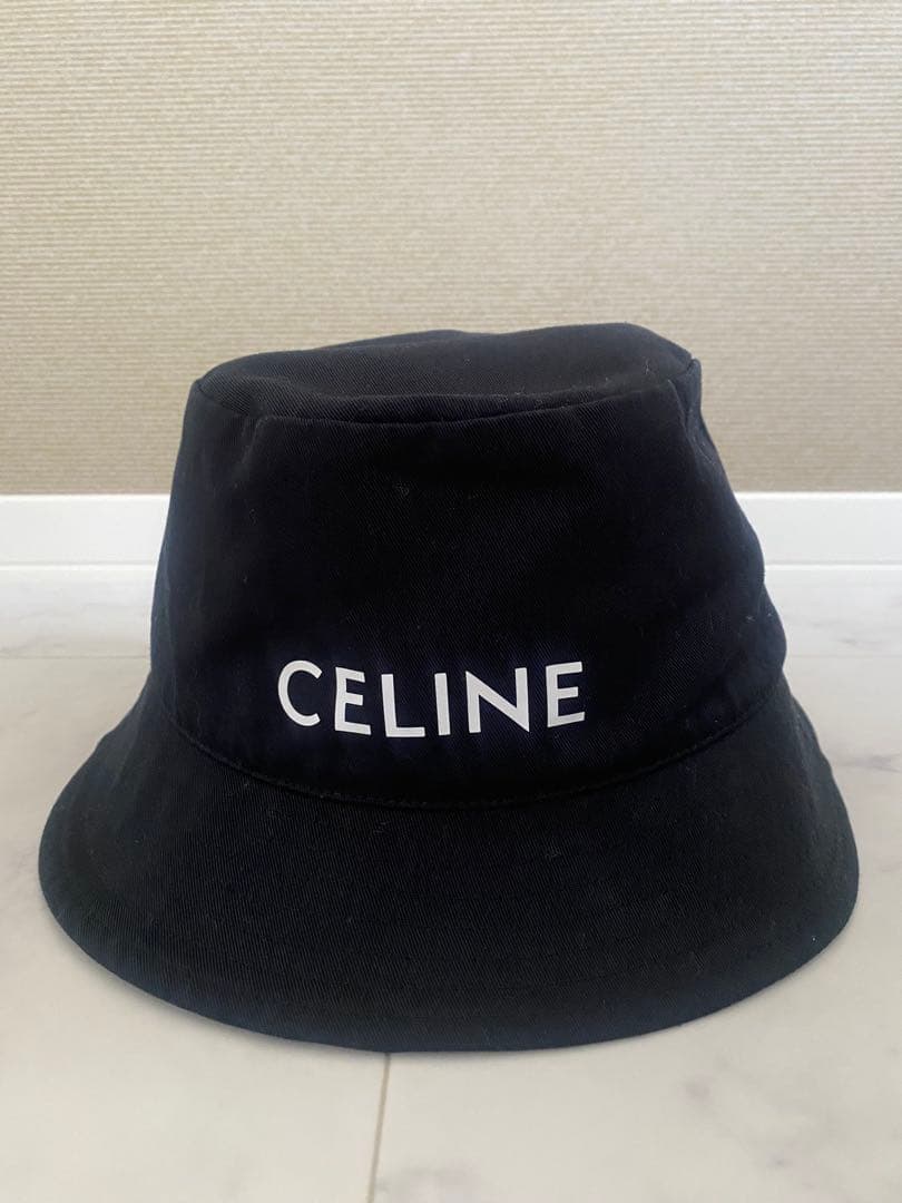 【つー】CELINE ブラック バケットハット