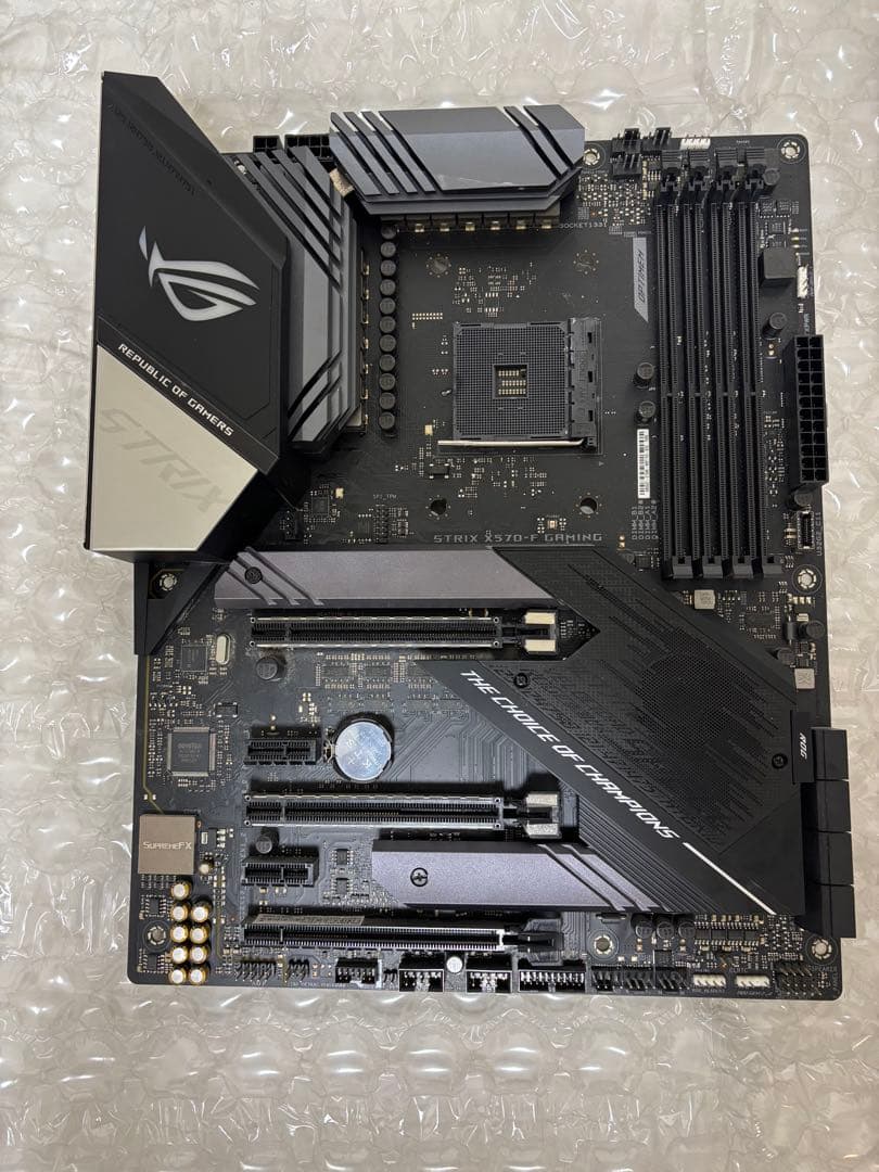 ROG STRIX X570-F GAMING マザーボード