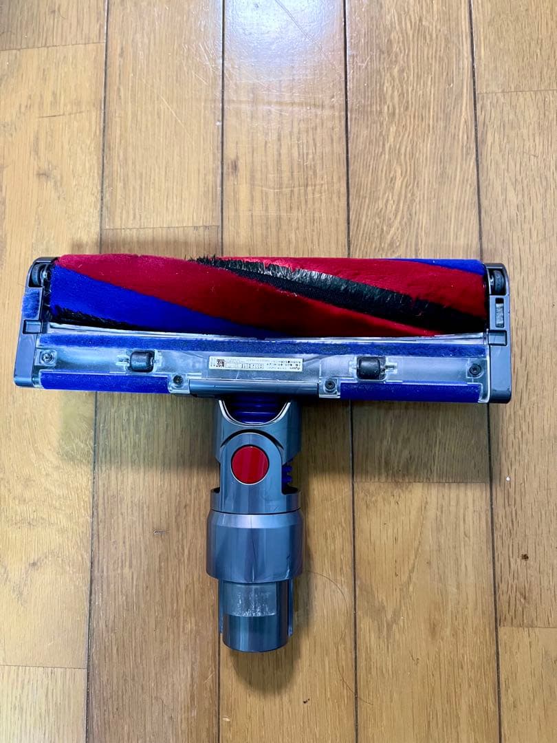 【美品】Dyson V8 Slim Fluffy+　スタンドセット