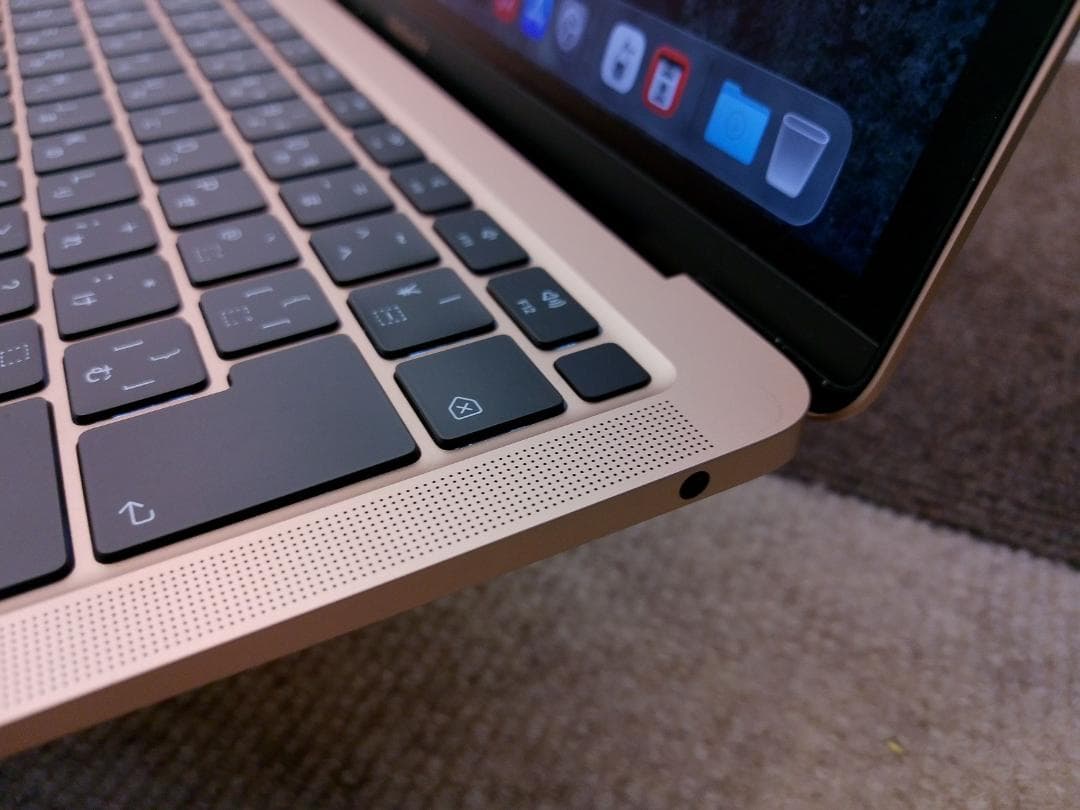 MacBook Air2020 A2237 13㌅ M1 バッテリー100%