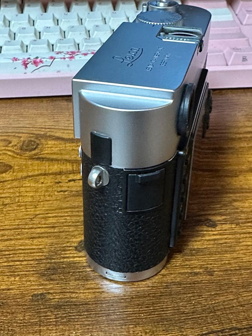 ライカleica M9-P カメラ　整備済美品　バッテリー3個付き