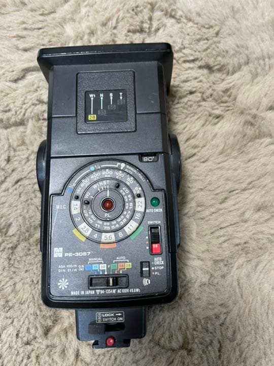 キャノン　高級一眼レフカメラ　1980年代購入