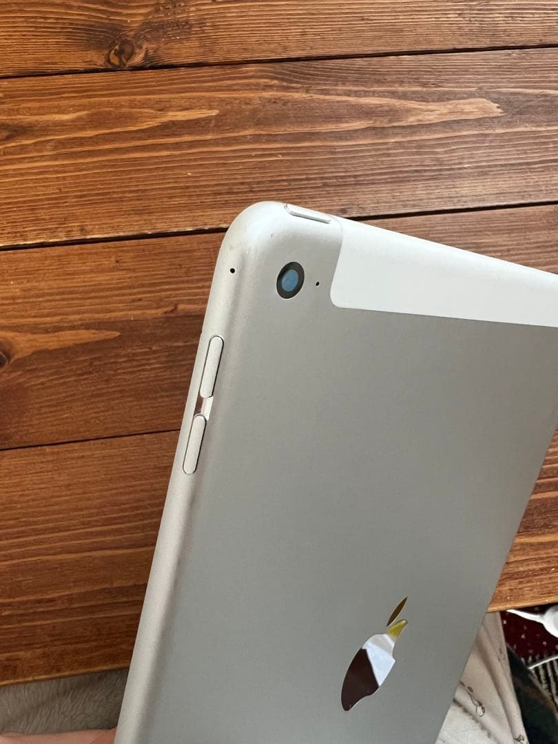 Apple iPad Air2(第2世代) 64GB シルバー