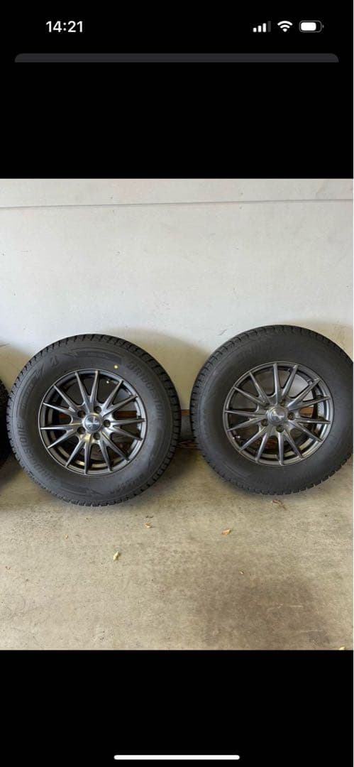 スタッドレス　ホイール付き　バリ山 プロフィール、商品説明をお読みください