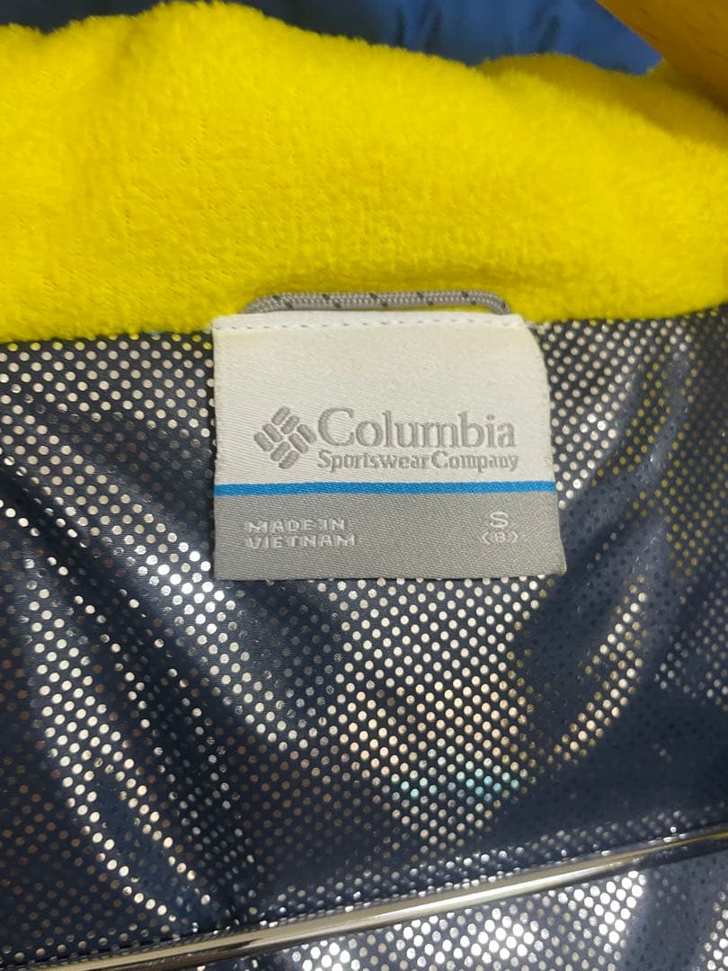 ［送料無料］コロンビア　キッズ　スノーウェア　130cm