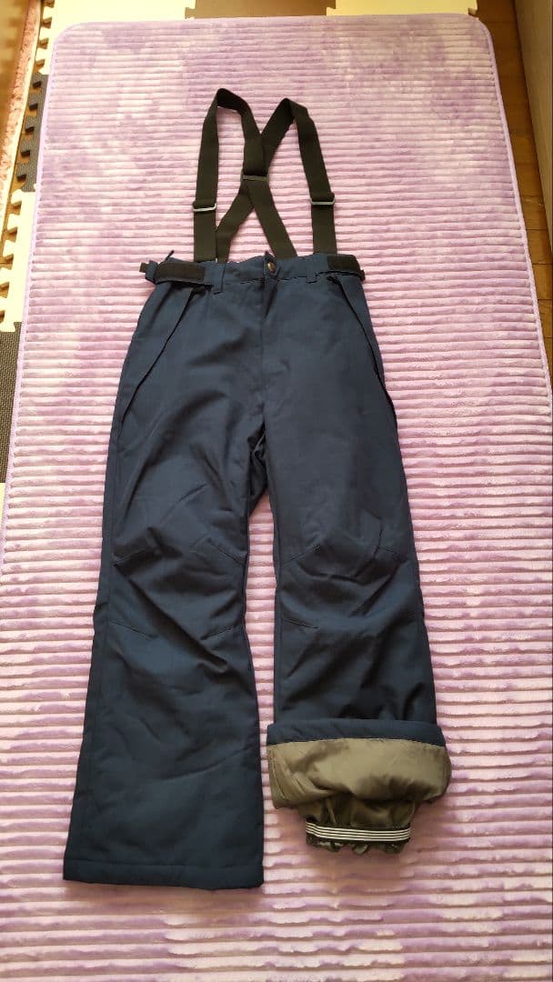 サイズM スキースーツ 婦人 防寒着 スノボウェア スノーウェア 新品 未使用品