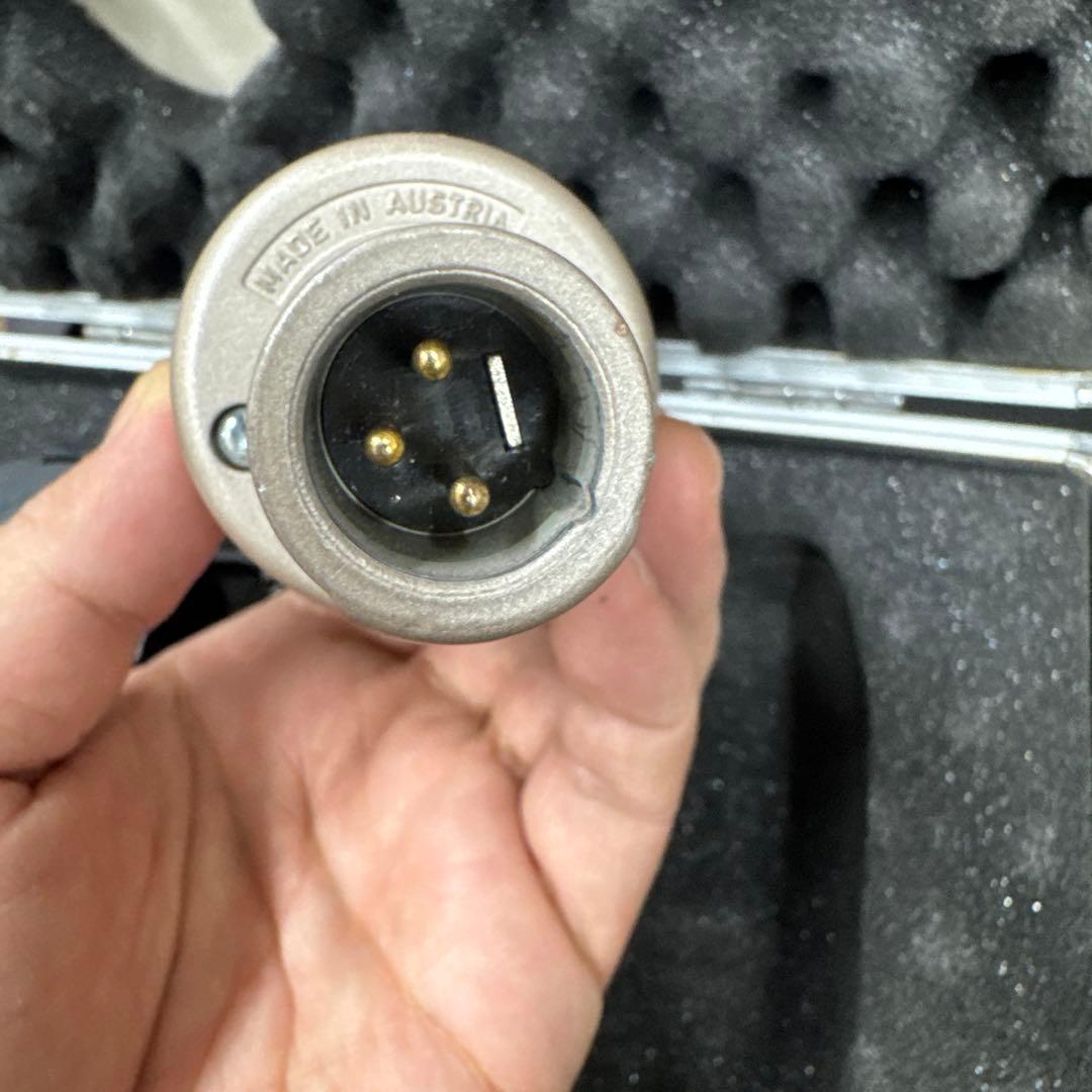 AKG C3000B コンデンサーマイク ショックマウント＋純正ケース付