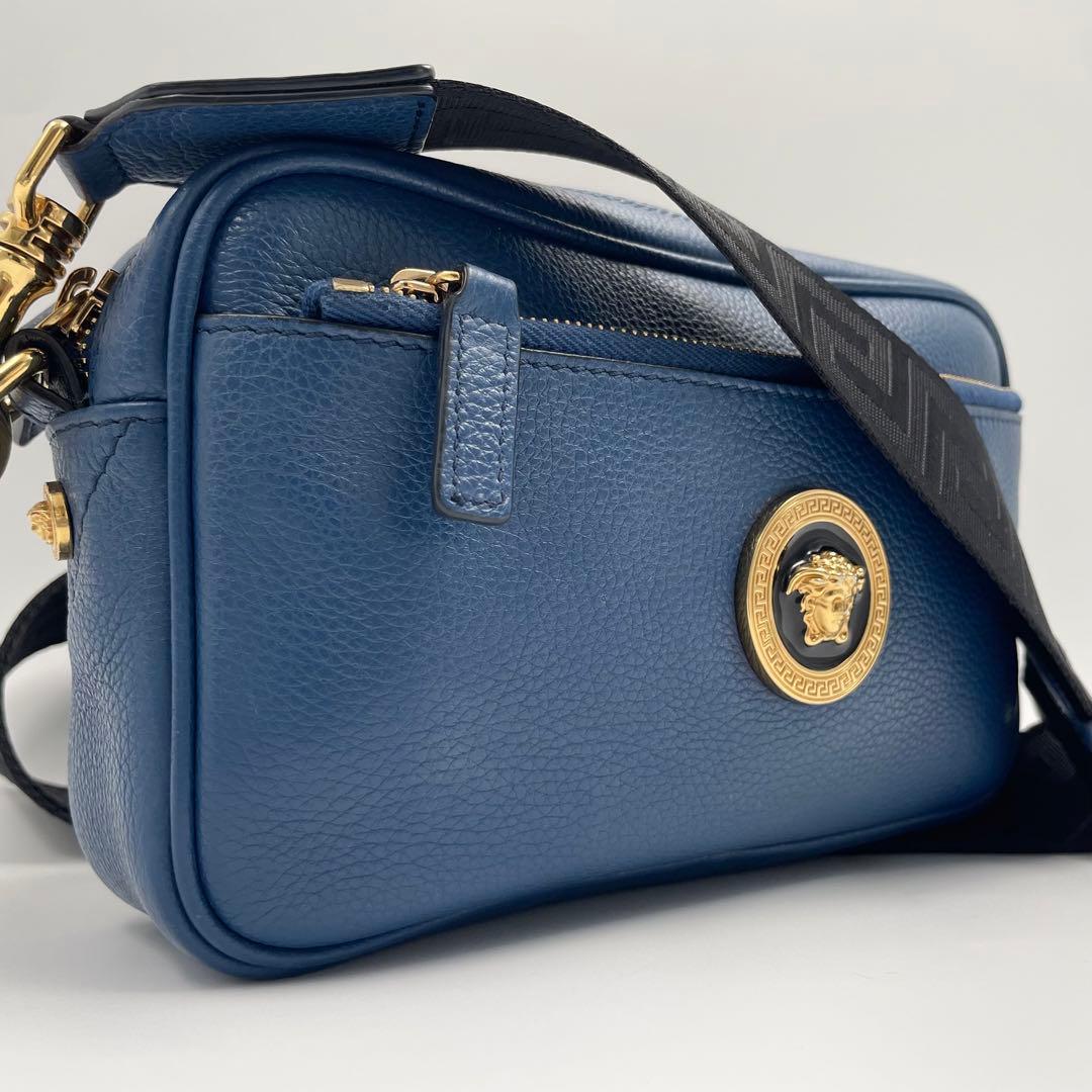 【✨極美品】 ヴェルサーチ カメラバッグ メデューサ 2way グレカ ブルー