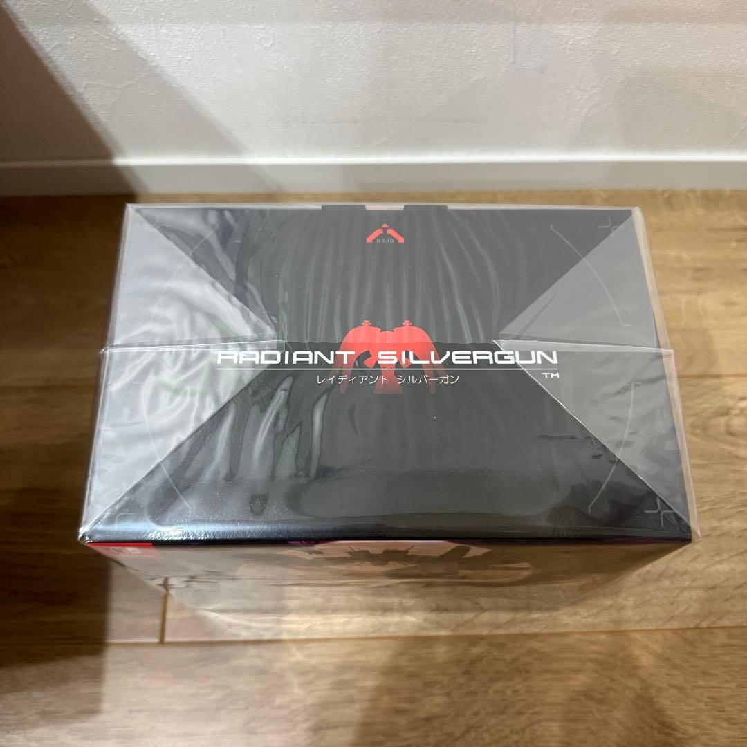 * Switch レイディアント シルバーガン COLLECTOR'S BOX