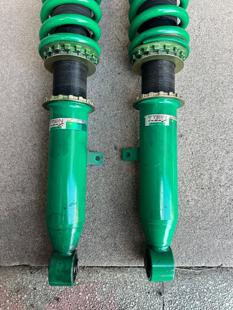 クラウンAWS210 TEIN FLEX Z 車高調整式サスペンション