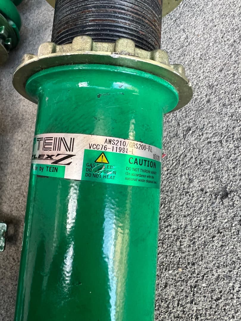 クラウンAWS210 TEIN FLEX Z 車高調整式サスペンション