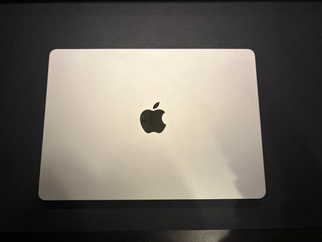 美品MacBook Air M3 US配列 メモリ8GB、容量256GB