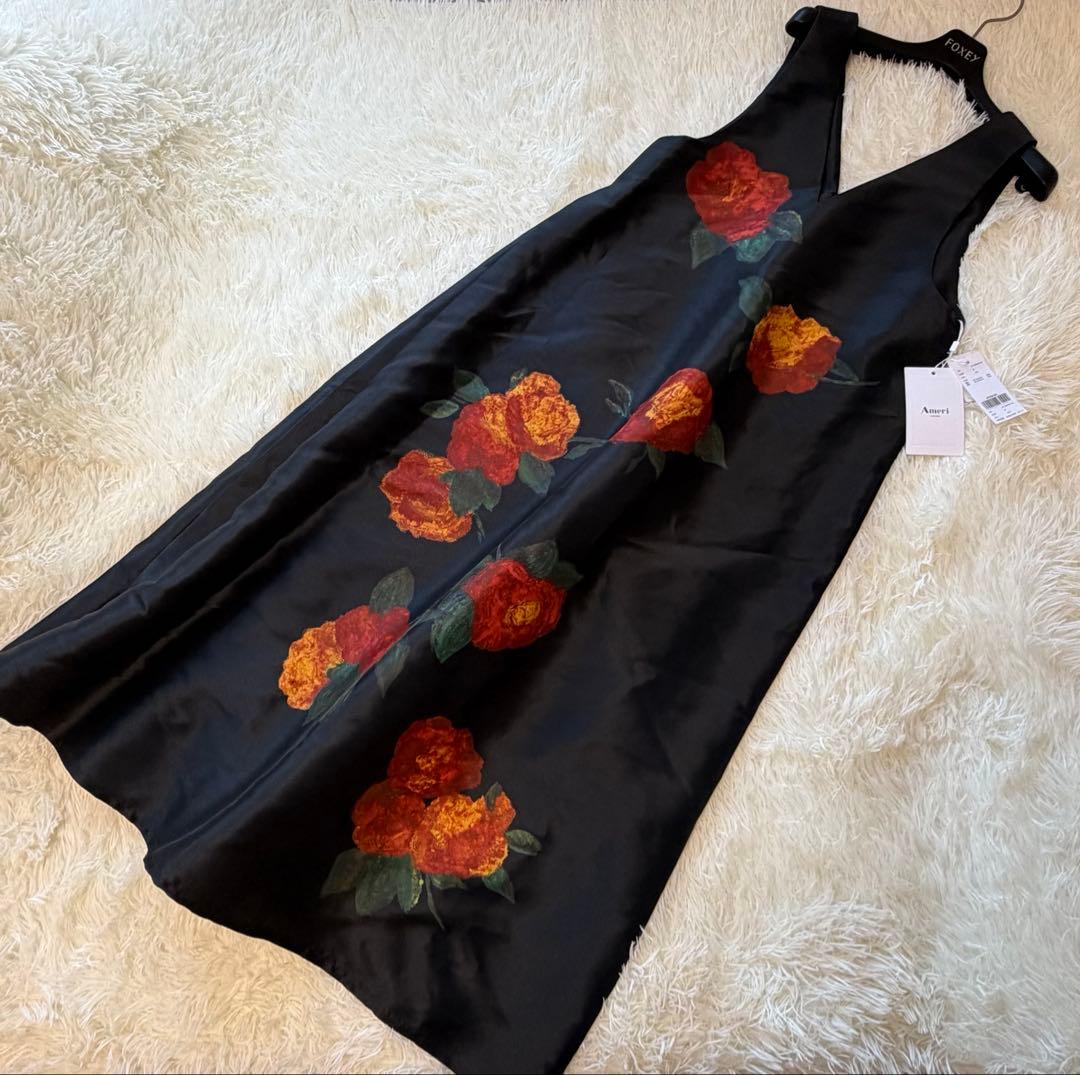 新品　Ameri ELLIE ASYMMETRY PLEATS DRESS