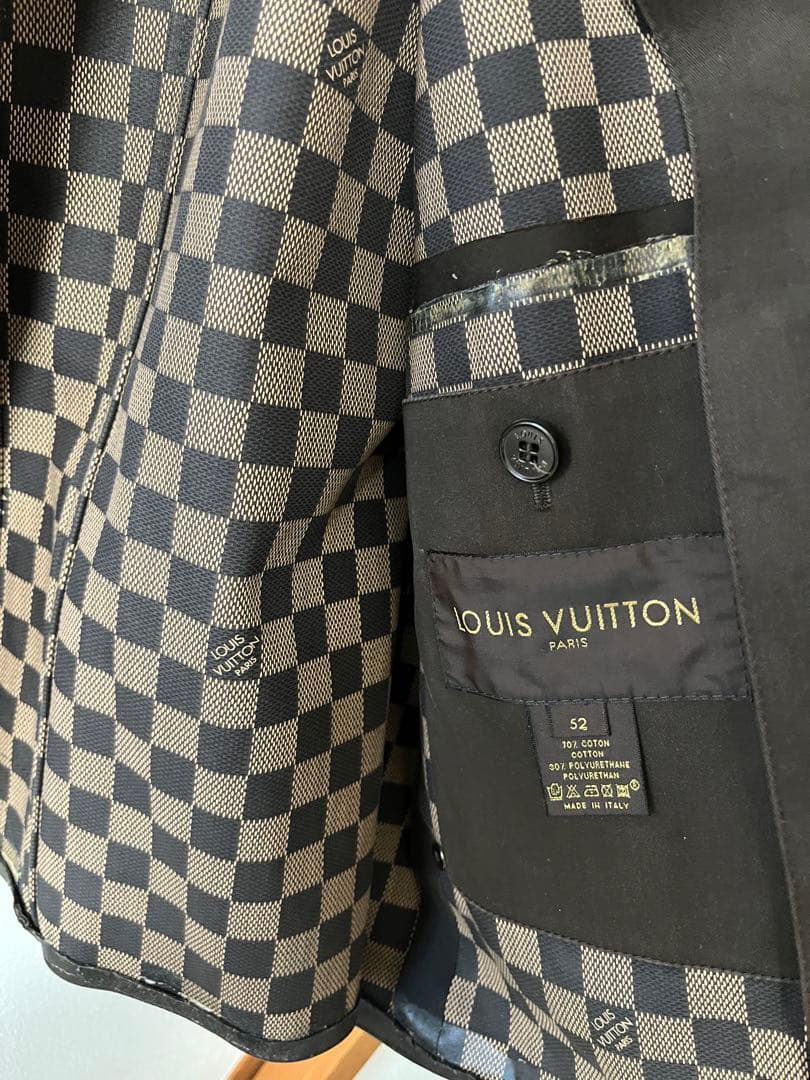 LV ルイ・ヴィトン　カバーオール　内ダミエ柄