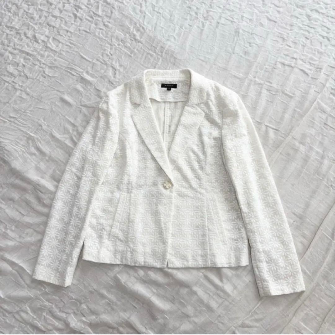 【美品】 TOCCA(トッカ) ジャケット 花柄刺繍 ショート丈