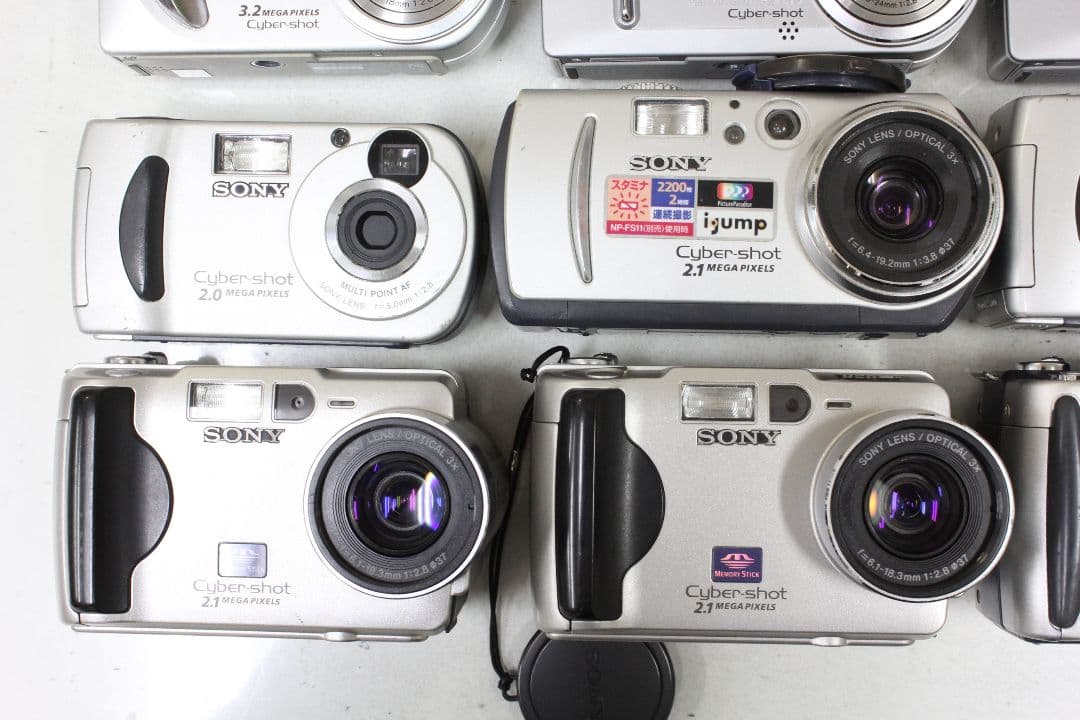ソニー / SONY コンパクトデジタルカメラ 16台　Cyber-shot