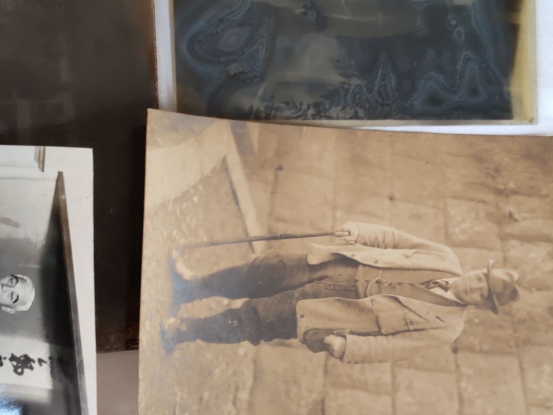 浅野総一郎ガラス写真乾板１3枚木箱付き