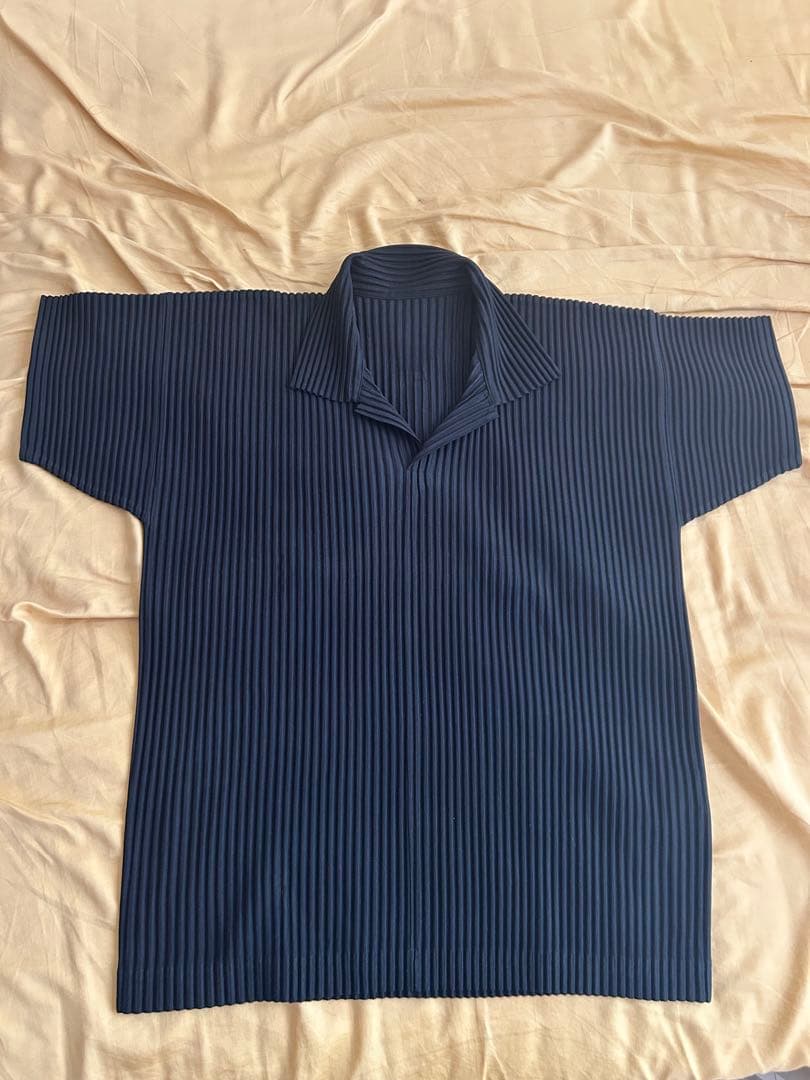 希少　HOMME PLISSÉ ISSEY MIYAKE ブラック ポロシャツ