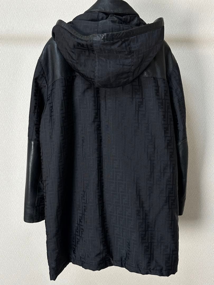 FENDI フェンディ レザー切り替えズッカ総柄 ナイロンコート フード