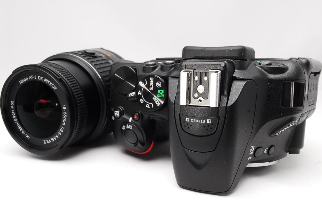 Nikon D5500 S数新品級 デジタル一眼レフ 18-55mmレンズ付き
