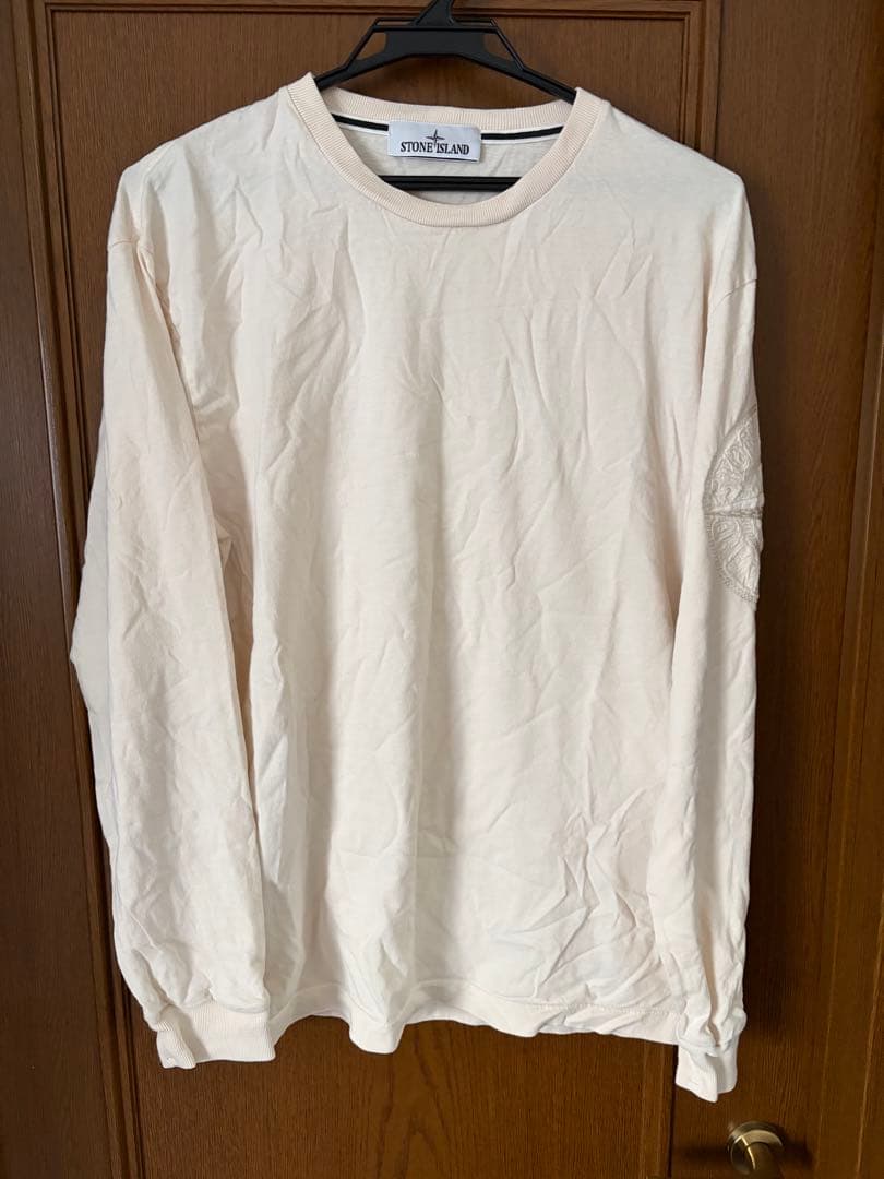 STONE  アイボリー ロングスリーブ Tシャツ