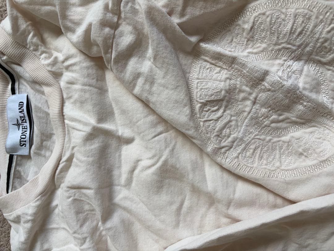 STONE  アイボリー ロングスリーブ Tシャツ