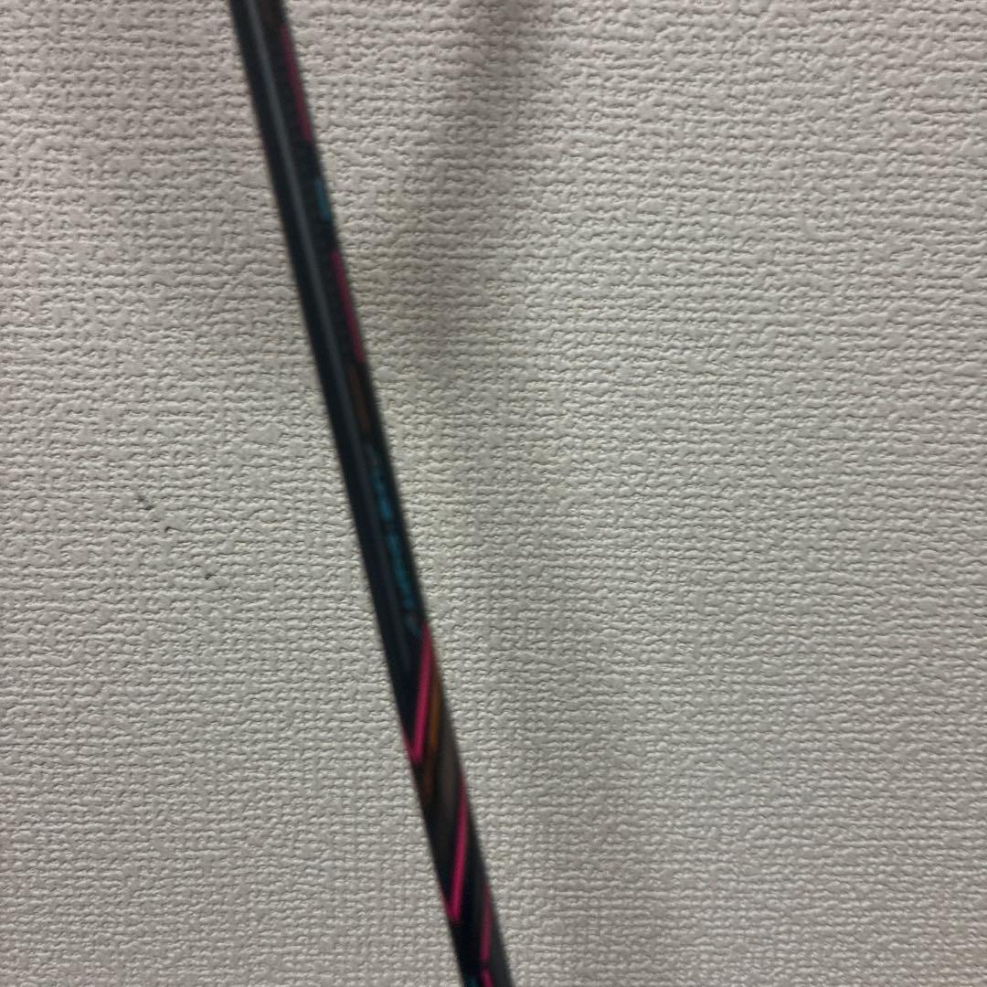 リーニン AXFORCE80 4U 美品 バドミントンラケット