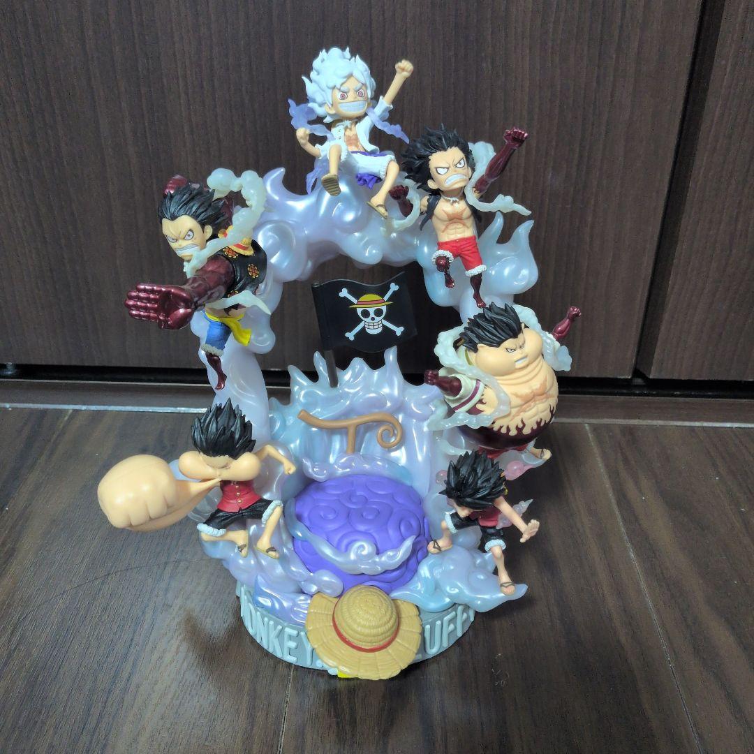 ワンピース ワールドコレクタブルフィギュア PREMIUM ルフィ