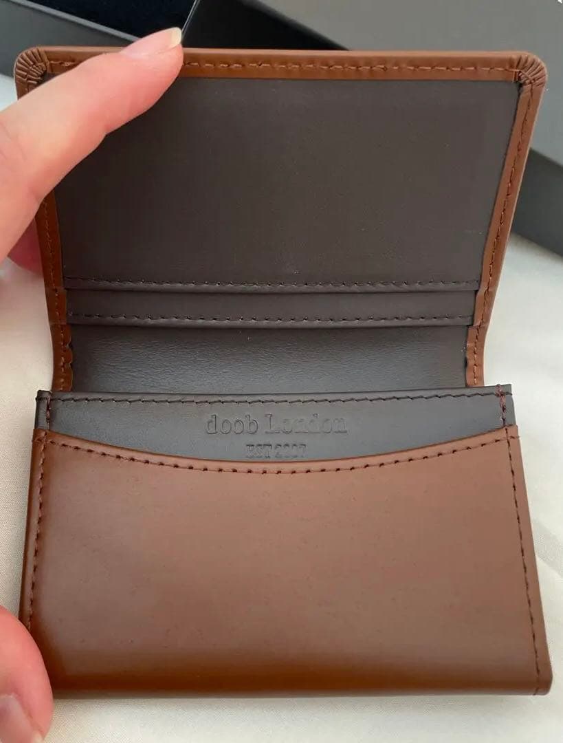 未使用 doob London 名刺入れ カード　ドゥーブロンドン コードバン