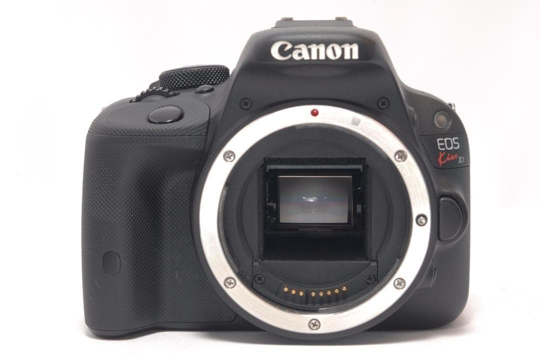 ⭐️バッグ＆説明書付き⭐️Canon Kiss X7 キャノン　デジタル一眼