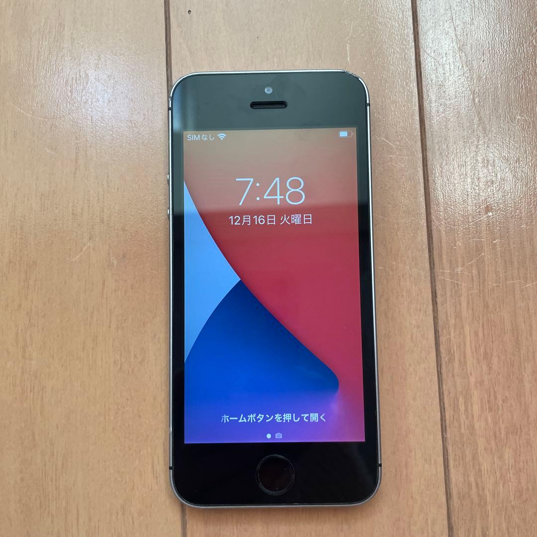 ye Apple iPhone SE 第一世代 スペースグレー 美品