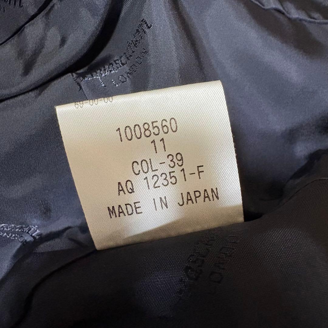 アクアスキュータム　金ボタン　紺ブレ　ダブルブレスト テーラードジャケット