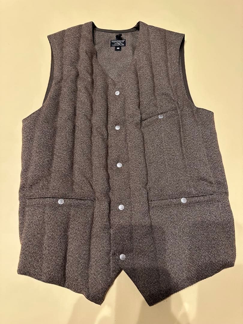 ROCKY MOUNTAIN FEATHERBED CO. ダウンベスト 40