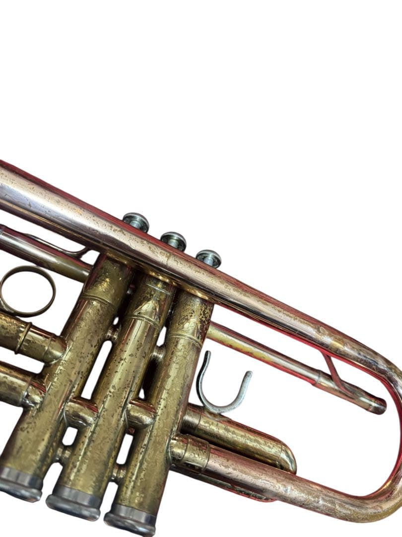ジャンク 赤ベルYAMAHA トランペット YTR-3320 マウスピース付