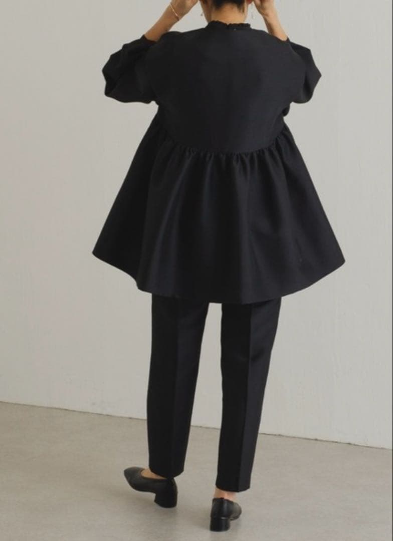 超美品　ビアズリー　ペブラム　ギャザージレ ブラック　セレモニー