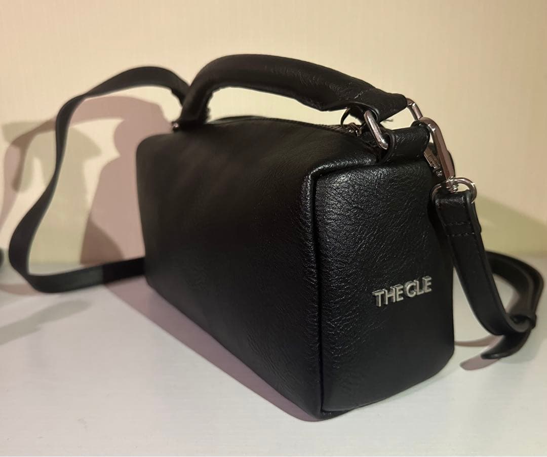 the cle / box bag 合皮レザーバッグ