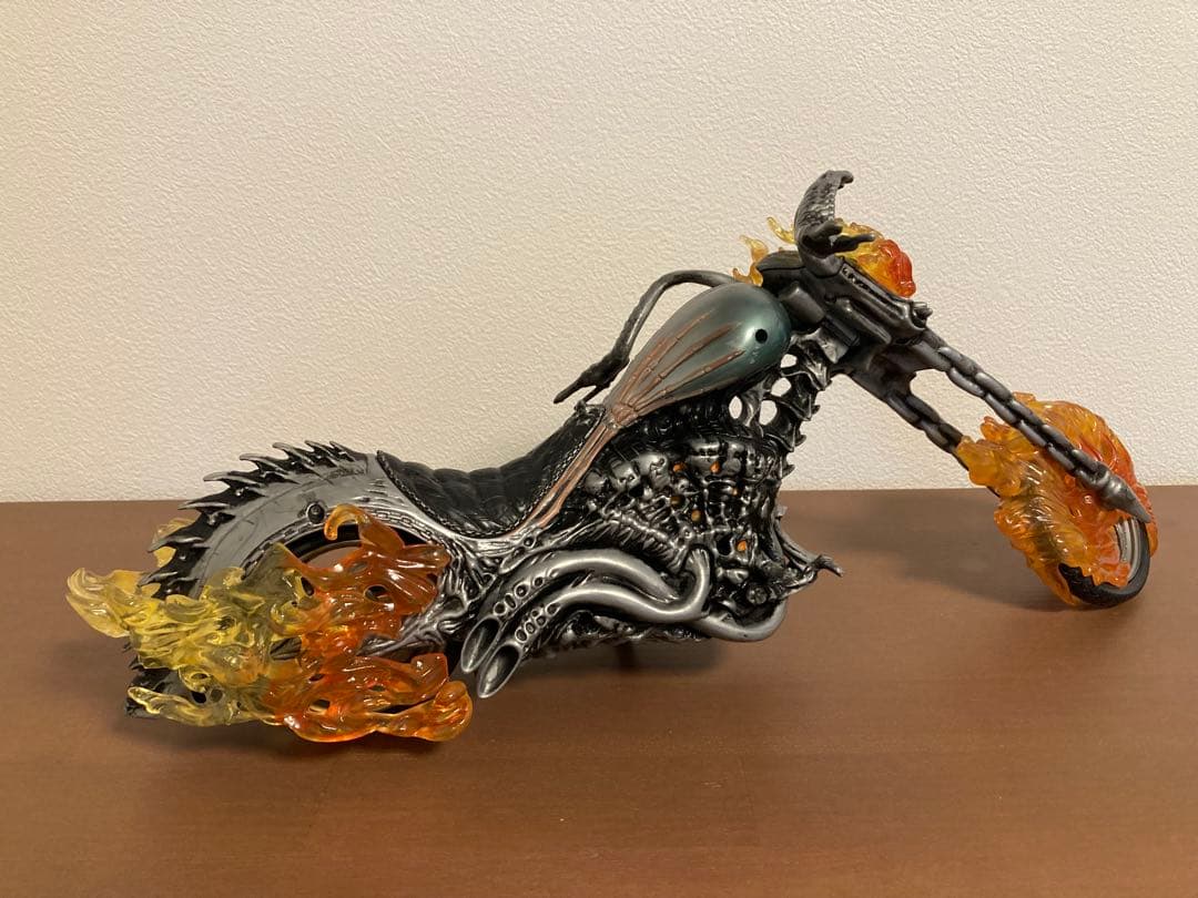 s*3様 ゴーストライダー ＆フレイムサイクル　12インチ マーベル バンダイハ