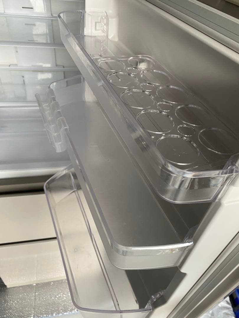 【265Ｌ】　HITACHI 冷蔵庫　日立　2019年製