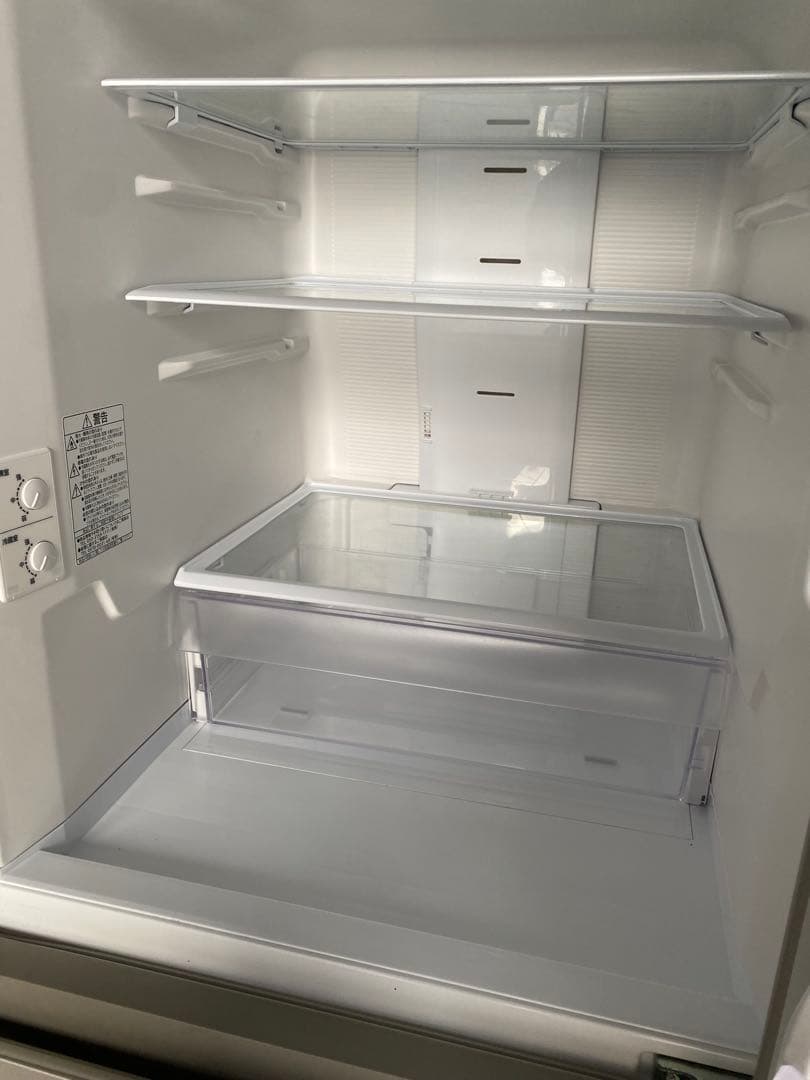 【265Ｌ】　HITACHI 冷蔵庫　日立　2019年製
