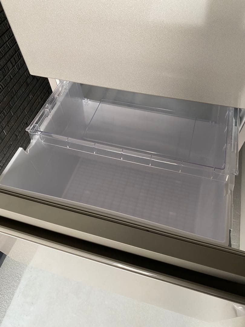 【265Ｌ】　HITACHI 冷蔵庫　日立　2019年製