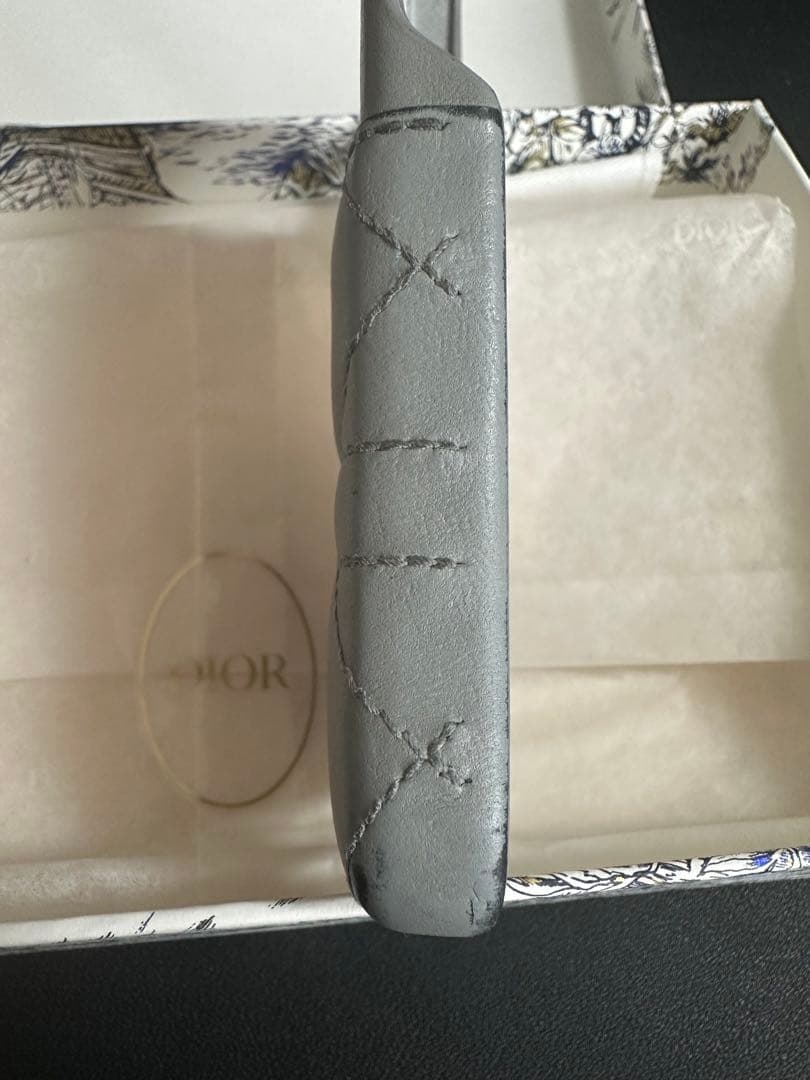 Dior グレー キルティング iPhoneケース