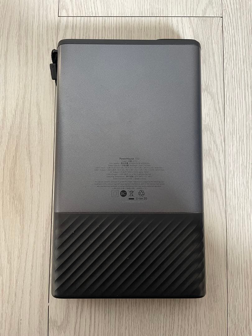 Anker アンカー PowerHouse100 モバイル電源　27000mAh