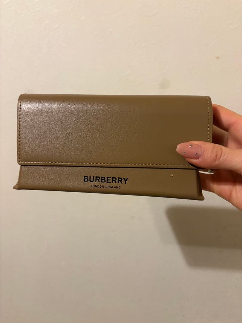 BURBERRY サングラス バーバリー