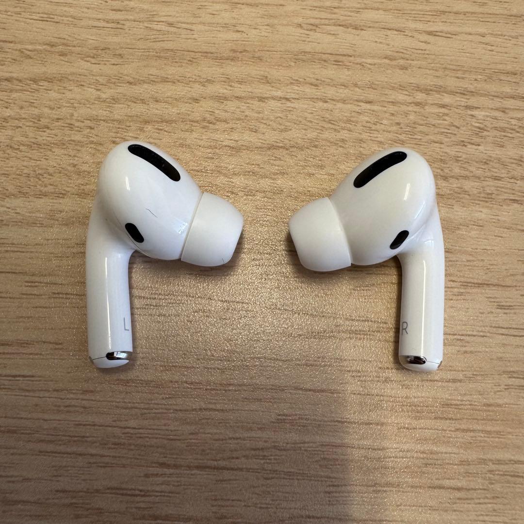 Apple AirPods Pro（第1世代） 本体 充電ケース付