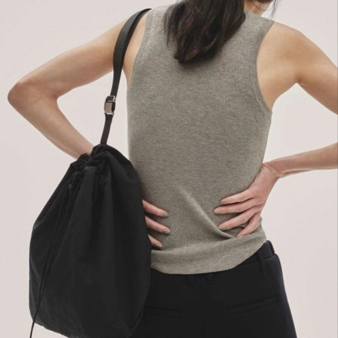 ⭐️a♡⭐️Todayful ⭐︎Nylon 黒の巾着型ショルダーバッグ