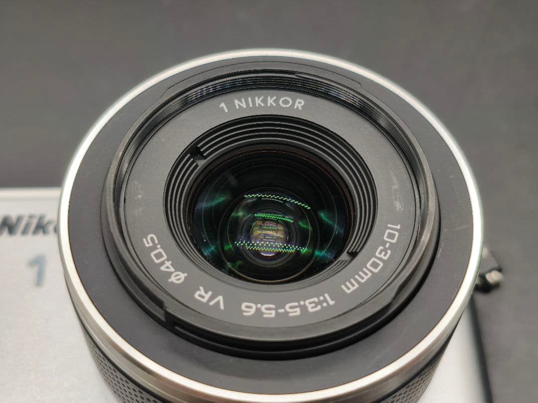 Nikon 1 J3 ミラーレスカメラ シルバー レンズ付き