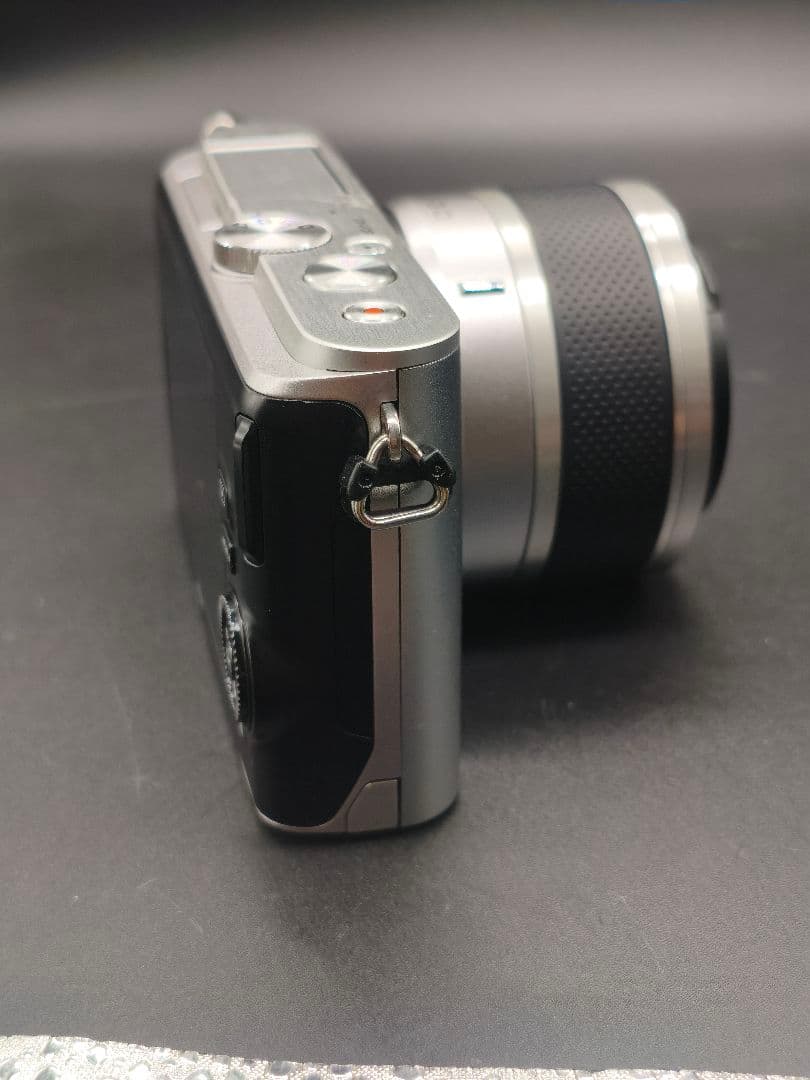 Nikon 1 J3 ミラーレスカメラ シルバー レンズ付き