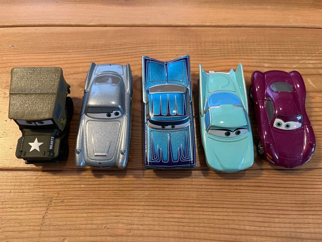 た*き様 トミカ　カーズ　まとめ売り　27台