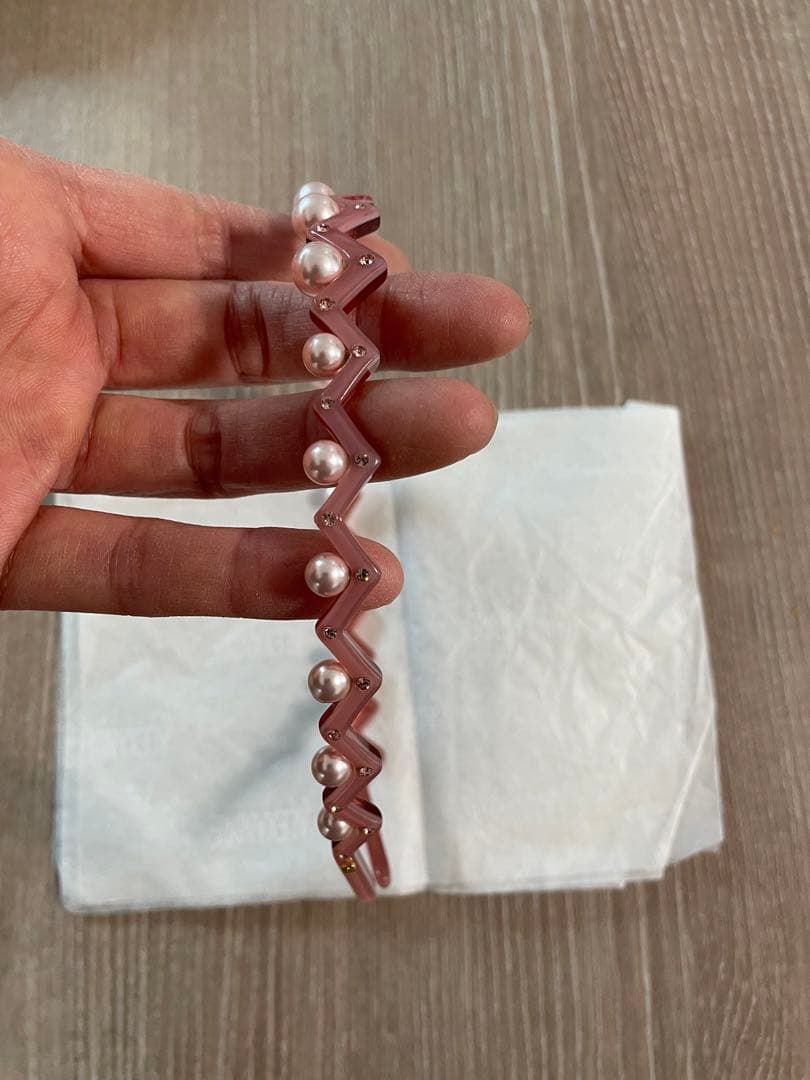 Alexandre de paris カチューシャ